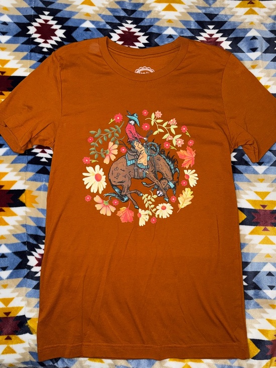 Sterling Kreek Tops - Women's Rust Orange Floral Rodeo Graphic Tee - Casual Short Sleeve NWOT